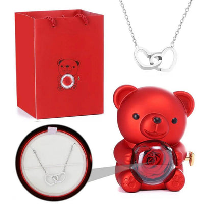 דובון ורד נצחי עם תליון חרוט