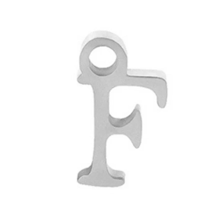 תליון אות לצמיד קבוע