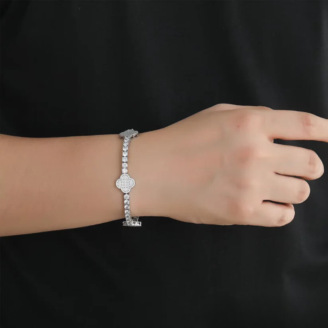 צמיד טניס תלתן משובץ - זהב לבן 