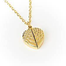 תליון זוגי לב עם כנפי מלאך ותמונה בהתאמה אישית